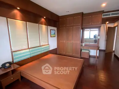  3 Bedrooms Condo at Pm Riverside Condominium-3
