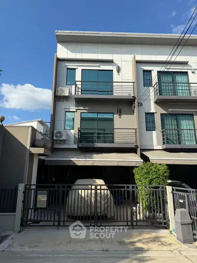 image_rental-27581878