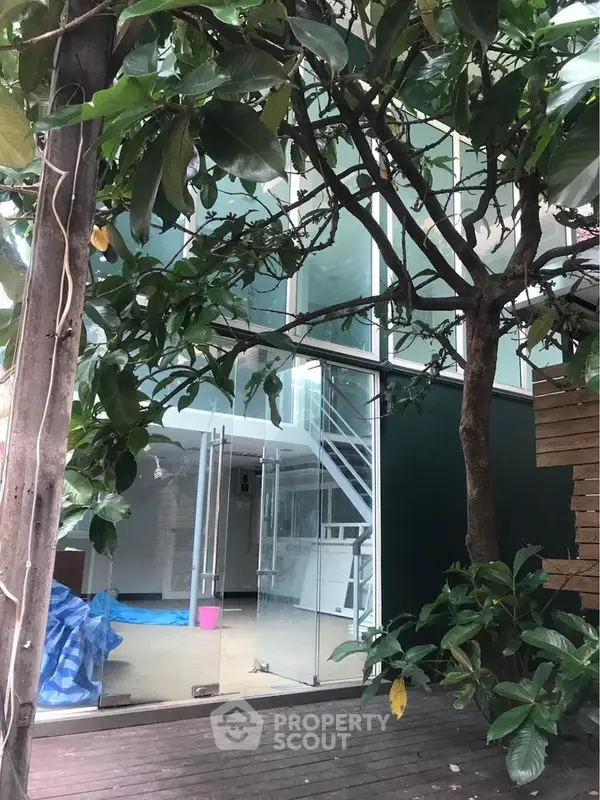 image_rental-13711029