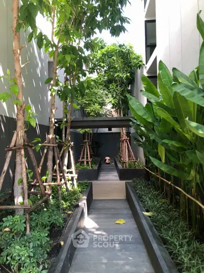 Fully Furnished 1 Bedroom Condo at Vtara Sukhumvit 36-2