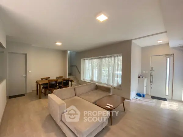 image_rental-17032675