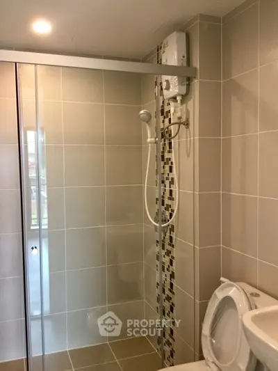  1 Bedroom Condo at Supalai City Resort Rama 8 Bathroom