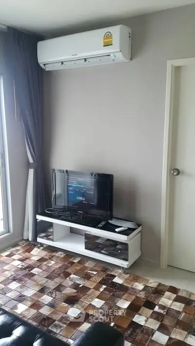  2 Bedrooms Condo at Aspire Sathorn Taksin Brick Zone-10