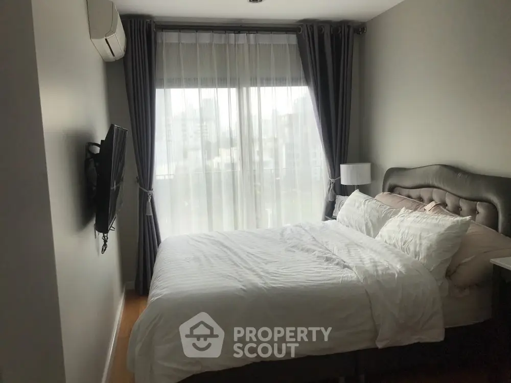  1 Bedroom Condo at Condolette Dwell Sukhumvit 26-1