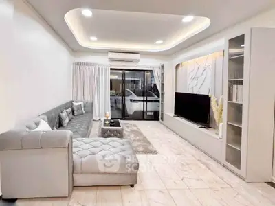 image_rental-28679548