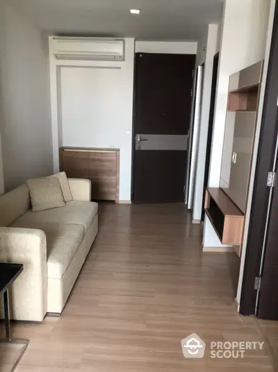 Fully Furnished 1 Bedroom Condo at Rhythm Sathorn-5