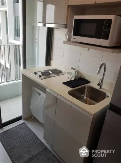  1 Bedroom Condo -2