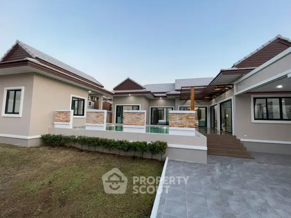 image_rental-30879979