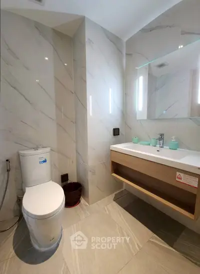 Modern bathroom with sleek design and elegant fixtures