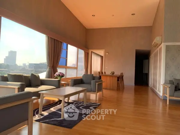 image_rental-30928345