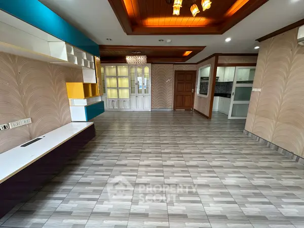 image_rental-27828060