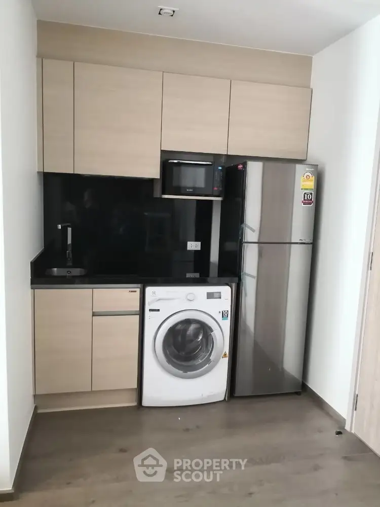 1 Bedroom Condo at Park Origin Phrom Phong-1