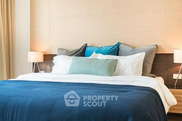 Fully Furnished 3 Bedrooms Apartment at RQ Residence-1