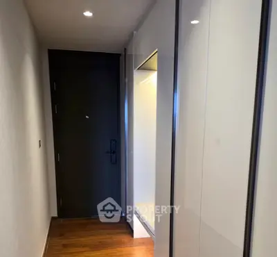 Screenshot 2569-03-26 at 21.40.19.jpg