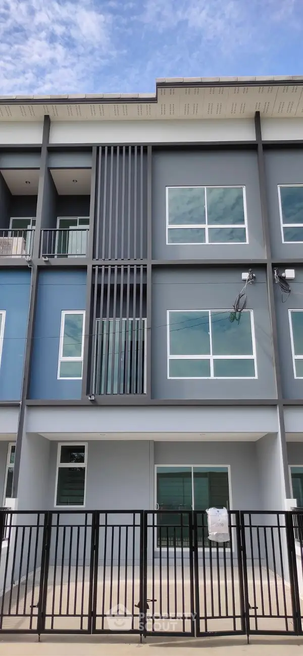 image_rental-30910640