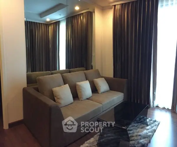 image_rental-5283432