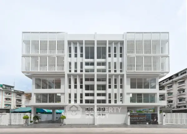 image_rental-27063503