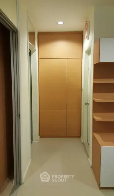 Fully Furnished 1 Bedroom Condo at Aspire Sukhumvit 48-2