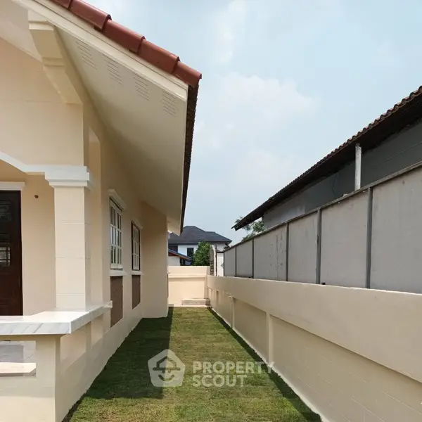 image_rental-8313684