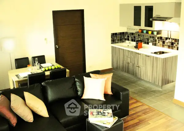 image_rental-5260780