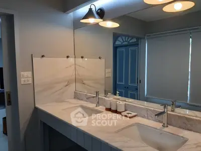  2 Bedrooms Condo -2