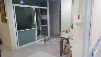 image_rental-27236693