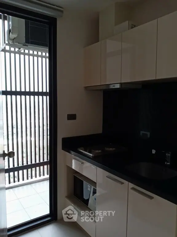 1 Bedroom Condo at Fuse Sathorn Taksin-1