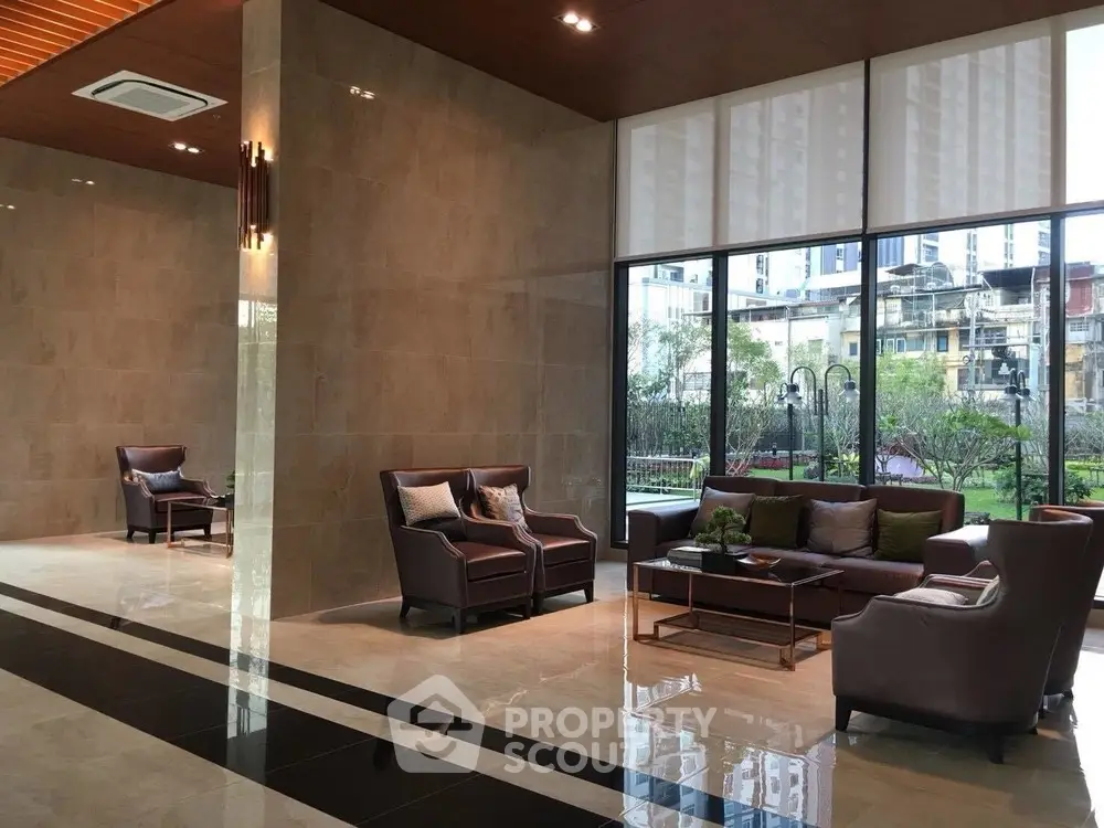  1 Bedroom Condo at The President Sathorn Ratchapruek 3-1