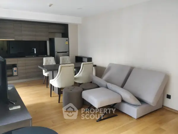 image_rental-5296411