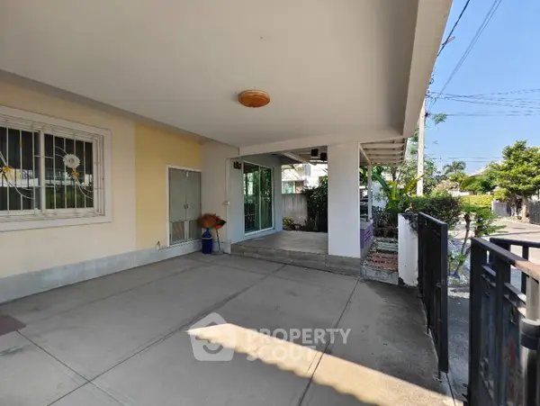 image_rental-16331429