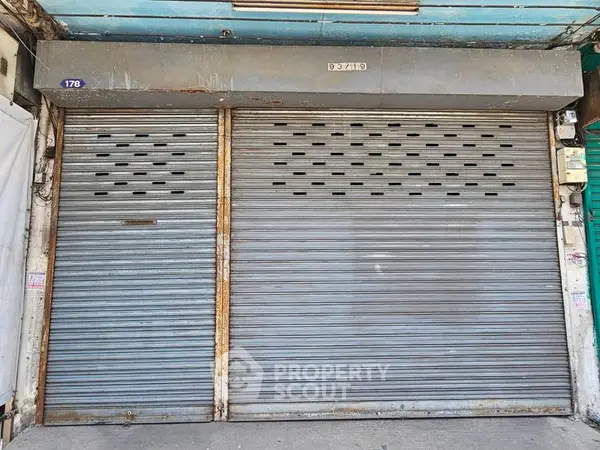 image_rental-27233681