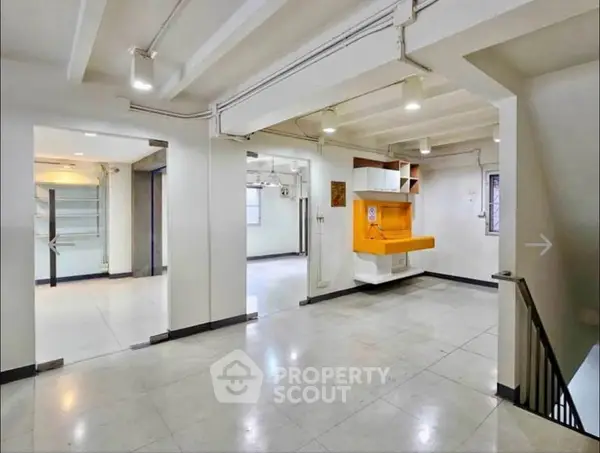 image_rental-31422676