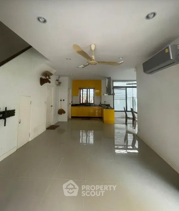 image_rental-16414357