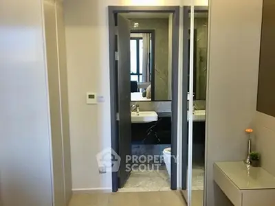 Modern bathroom with sleek design and elegant fixtures