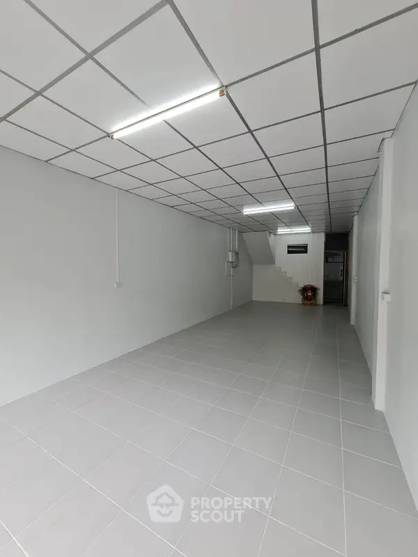 image_rental-26941075