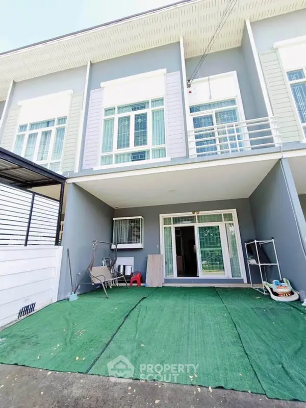 image_rental-27606652