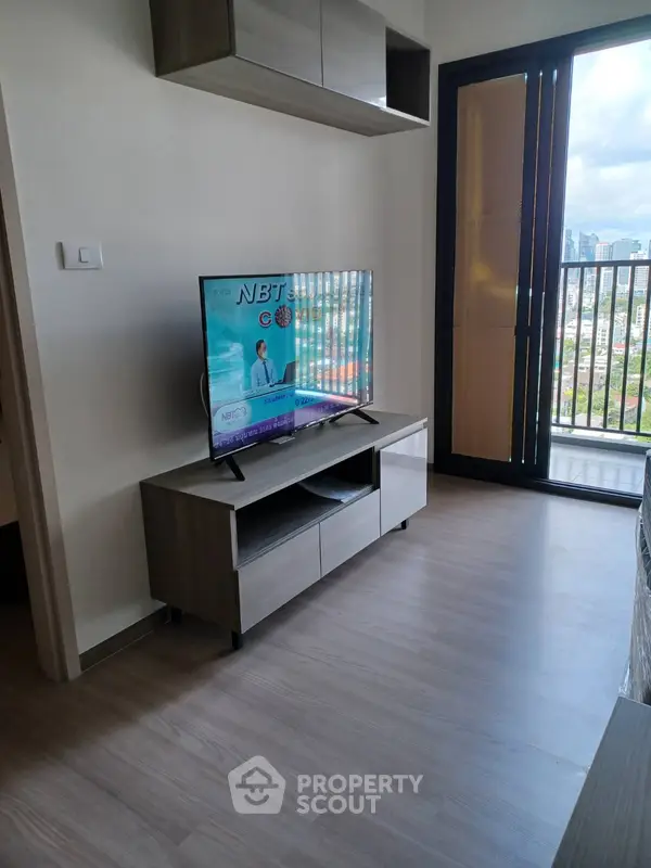 image_rental-8481369