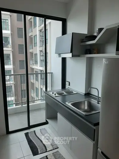  2 Bedrooms Condo -4