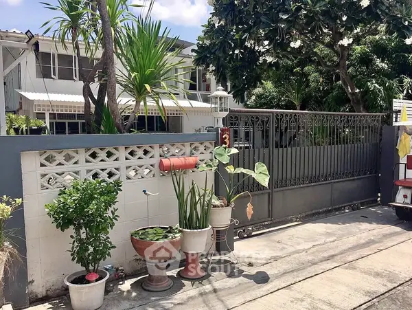 image_rental-24867813