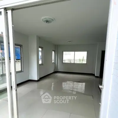 image_rental-31638659