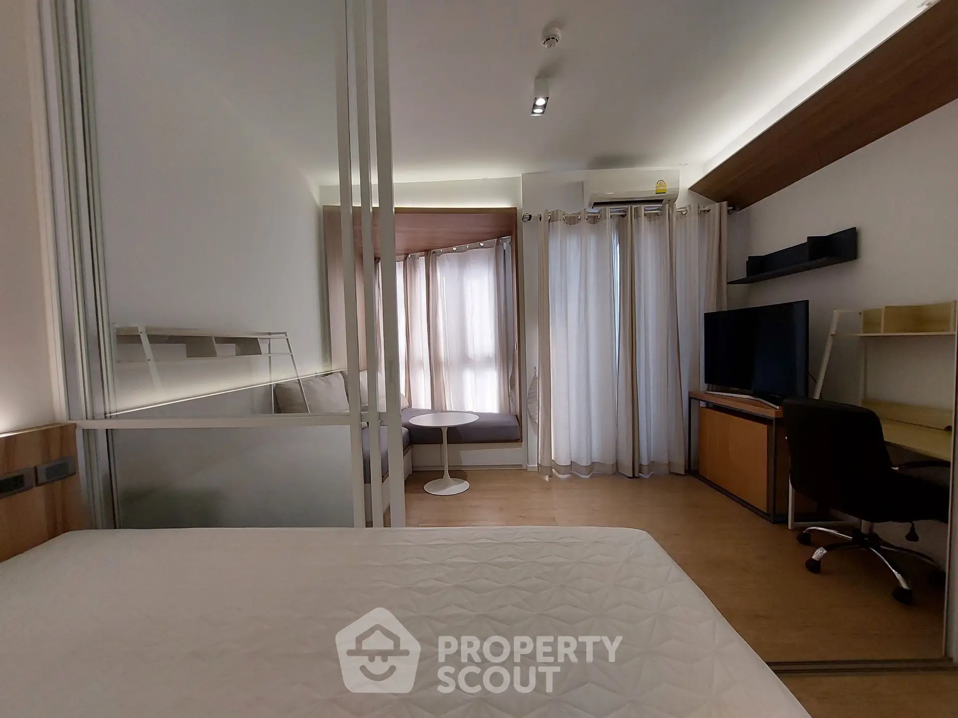 Triple Y Residence 
