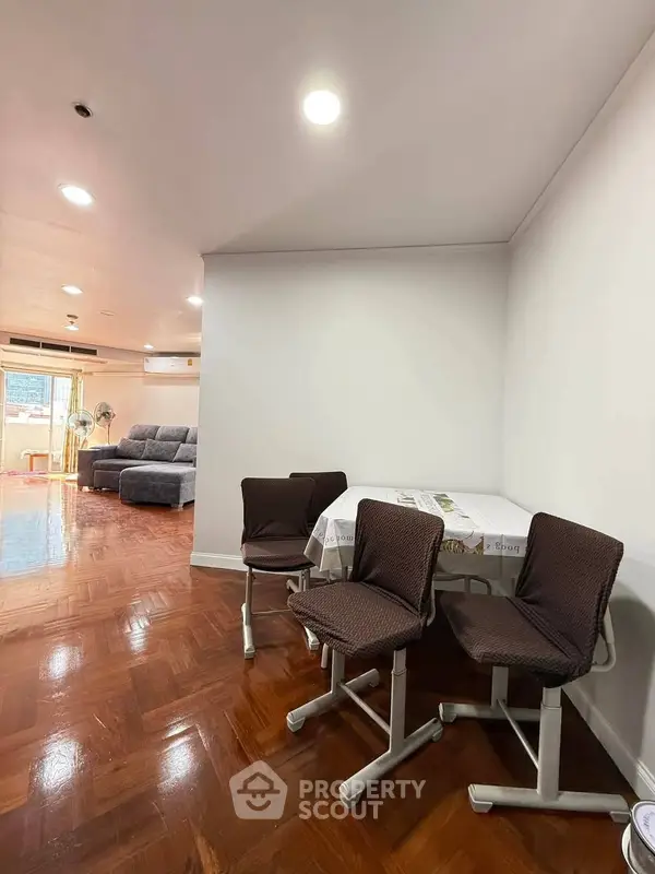 image_rental-23263771