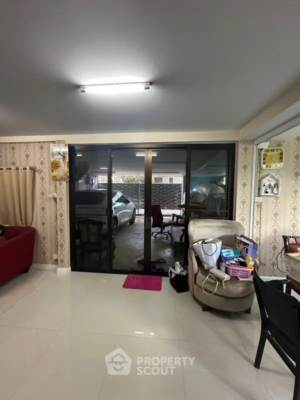 image_rental-24711487