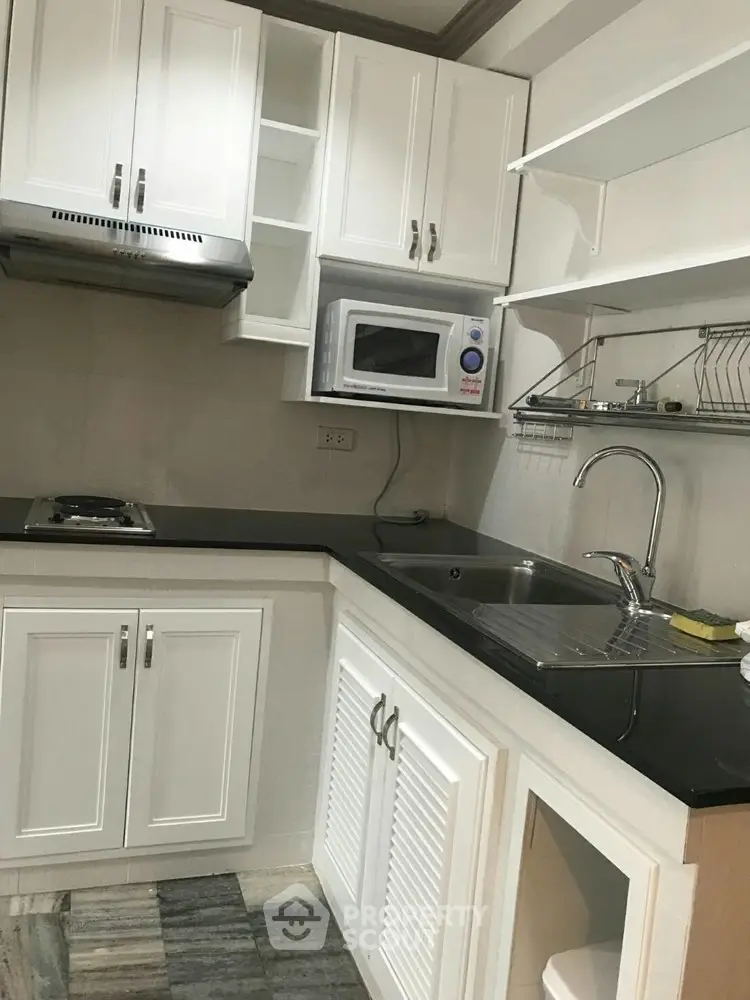  1 Bedroom Condo -1