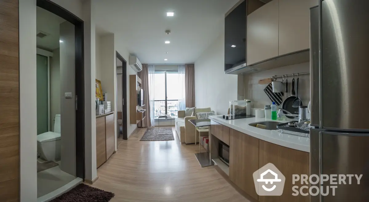 Fully Furnished 1 Bedroom Condo at Rhythm Sathorn-2