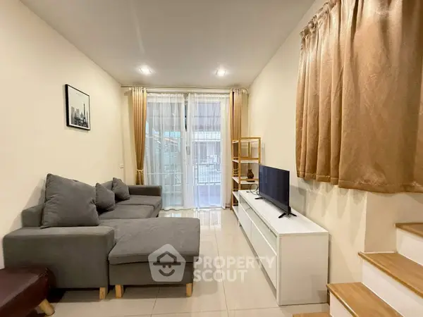 image_rental-27050805