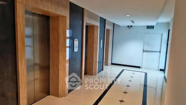 image_rental-27684863