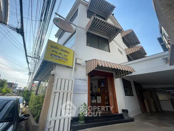 image_rental-17203591