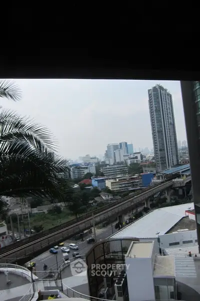  2 Bedrooms Condo at Sky Walk Phra Khanong-3