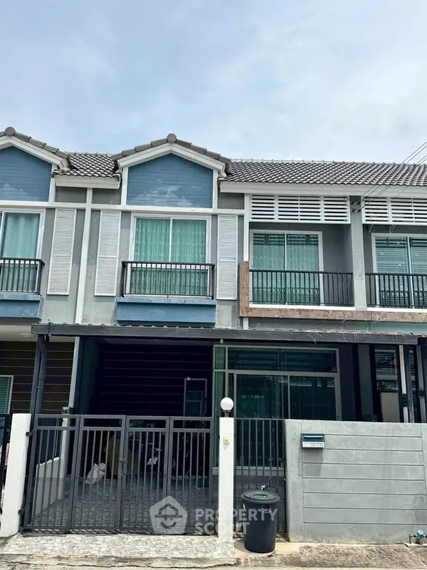 image_rental-27525686